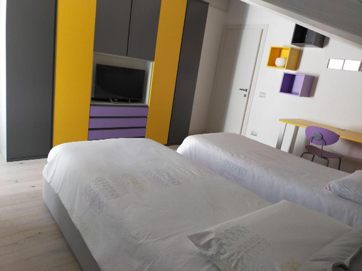 Sweet Dream Deluxe Apartment Сирмионе Экстерьер фото