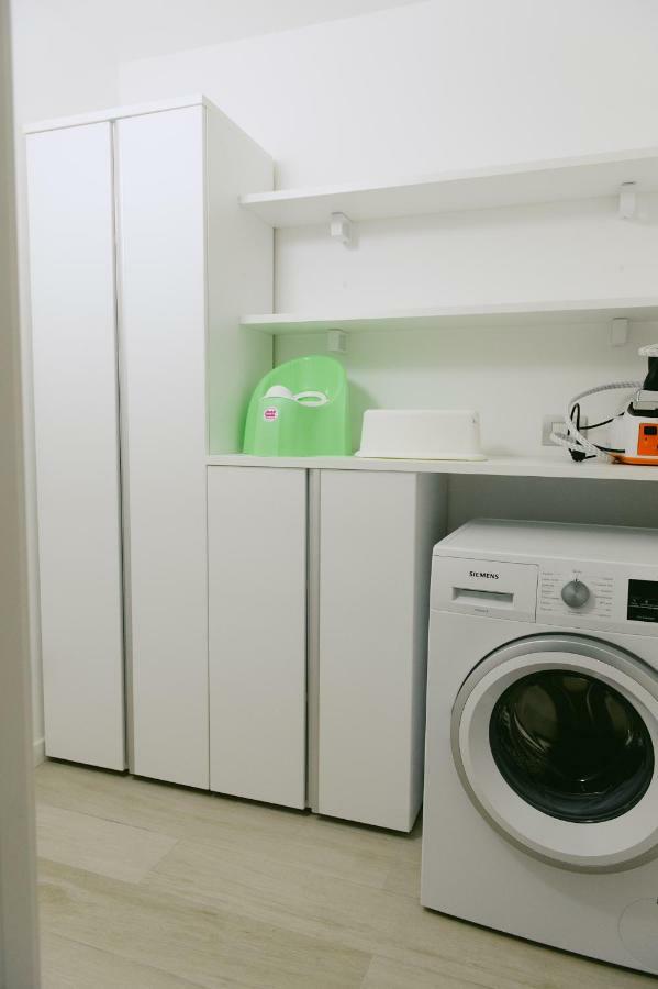 Sweet Dream Deluxe Apartment Сирмионе Экстерьер фото